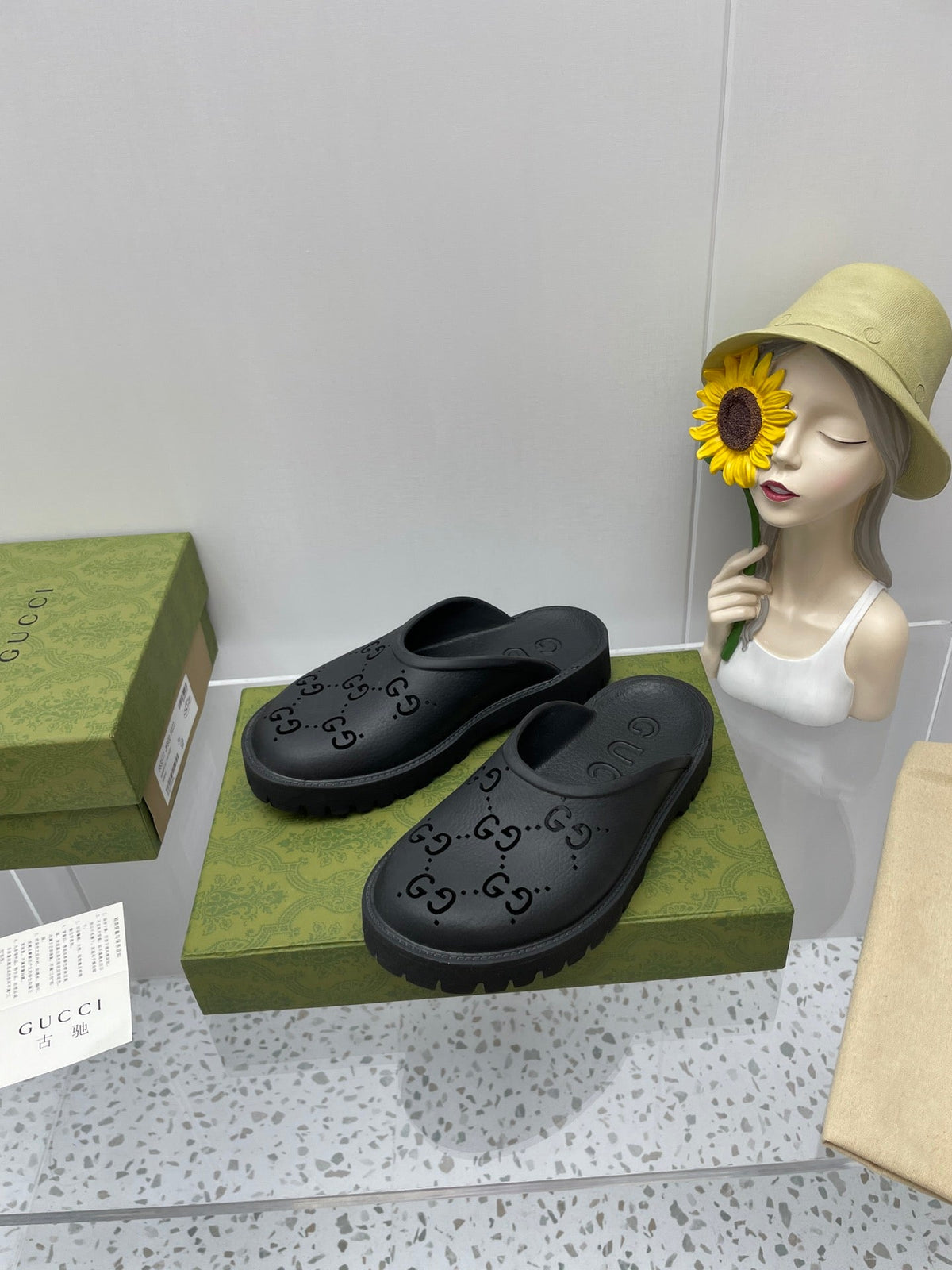 GG PLATFORM PERFORATED G SANDAL BLACK IP FOAM
