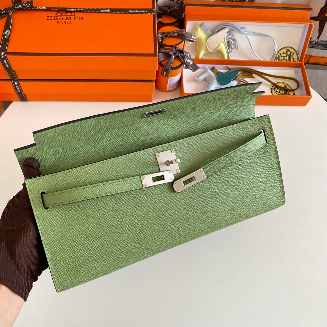 HM Kelly Cut 31 Olive Green Epsom Leather Silver Hardware 229044