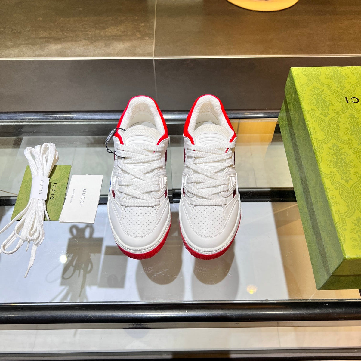 GG Basket Low Trainers White Red Leather 816639