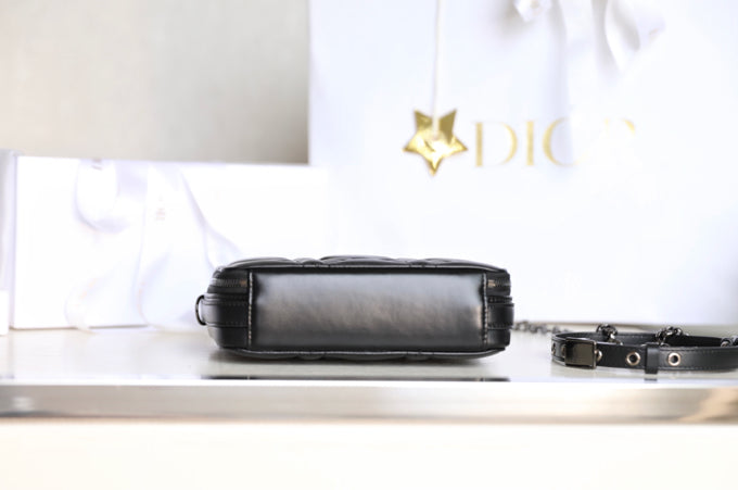 CARO BOX BAG 19 IN BLACK CALFSKIN