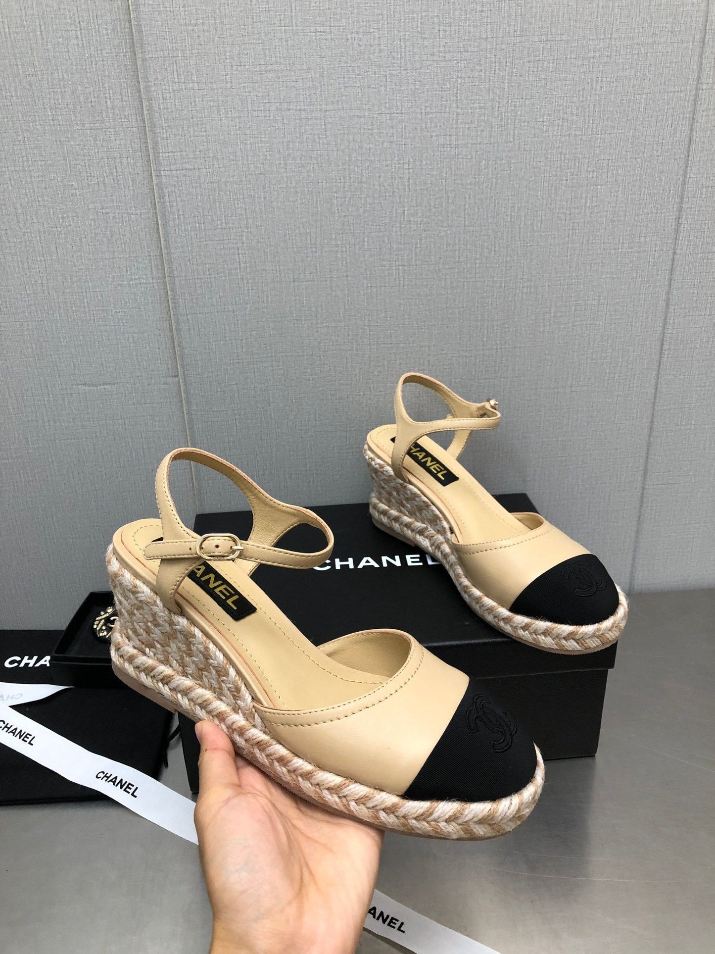 MARY JANE WEDGE BEIGE CREAM LAMBSKIN