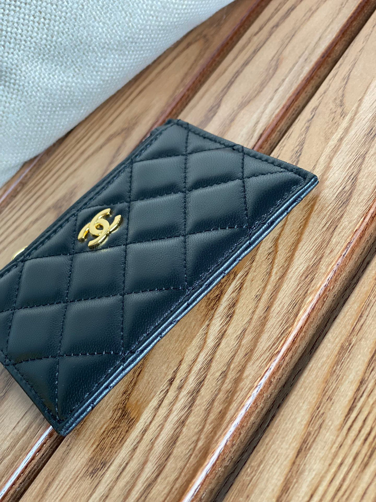 CC A84105 Coin Case Black Gold Metal Lamskin 240723