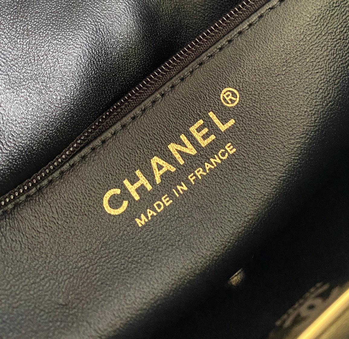 CC Handbag 28cm Black Caviar Leather