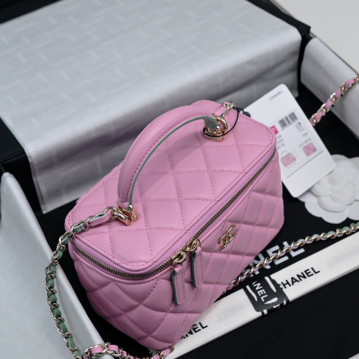 CC 26s Vanity Case Deep Pink Quilted Lambskin 286280
