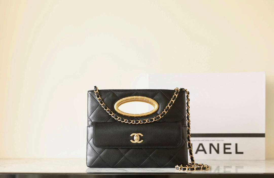 cc 24b cluth 25cm black lambskin