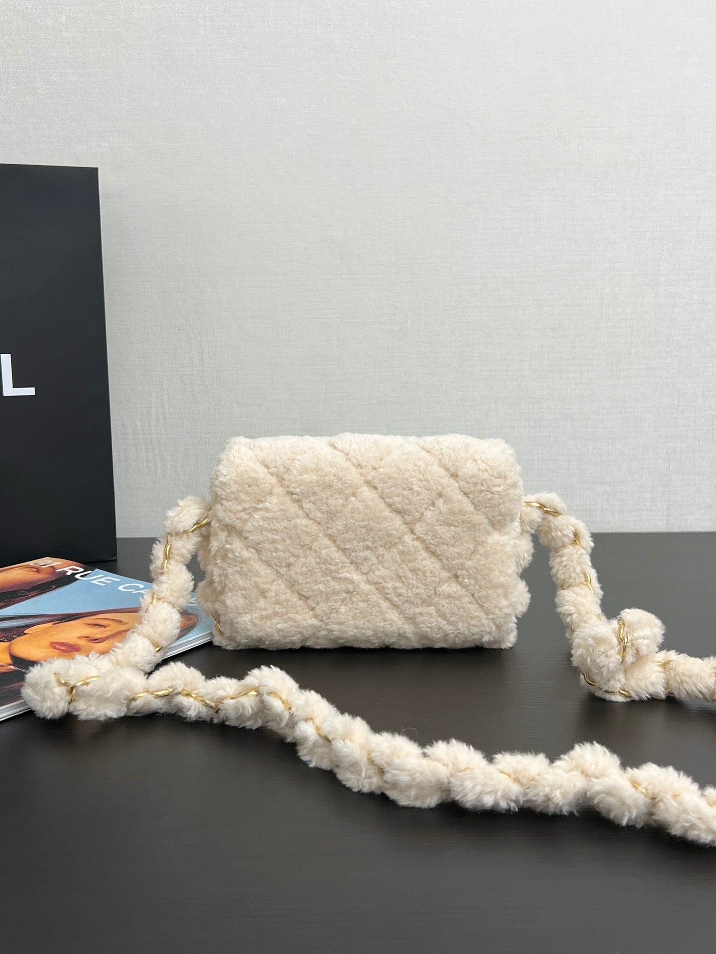 CC FW 24/25 Small Flap Bag Beige Shearing Lambskin