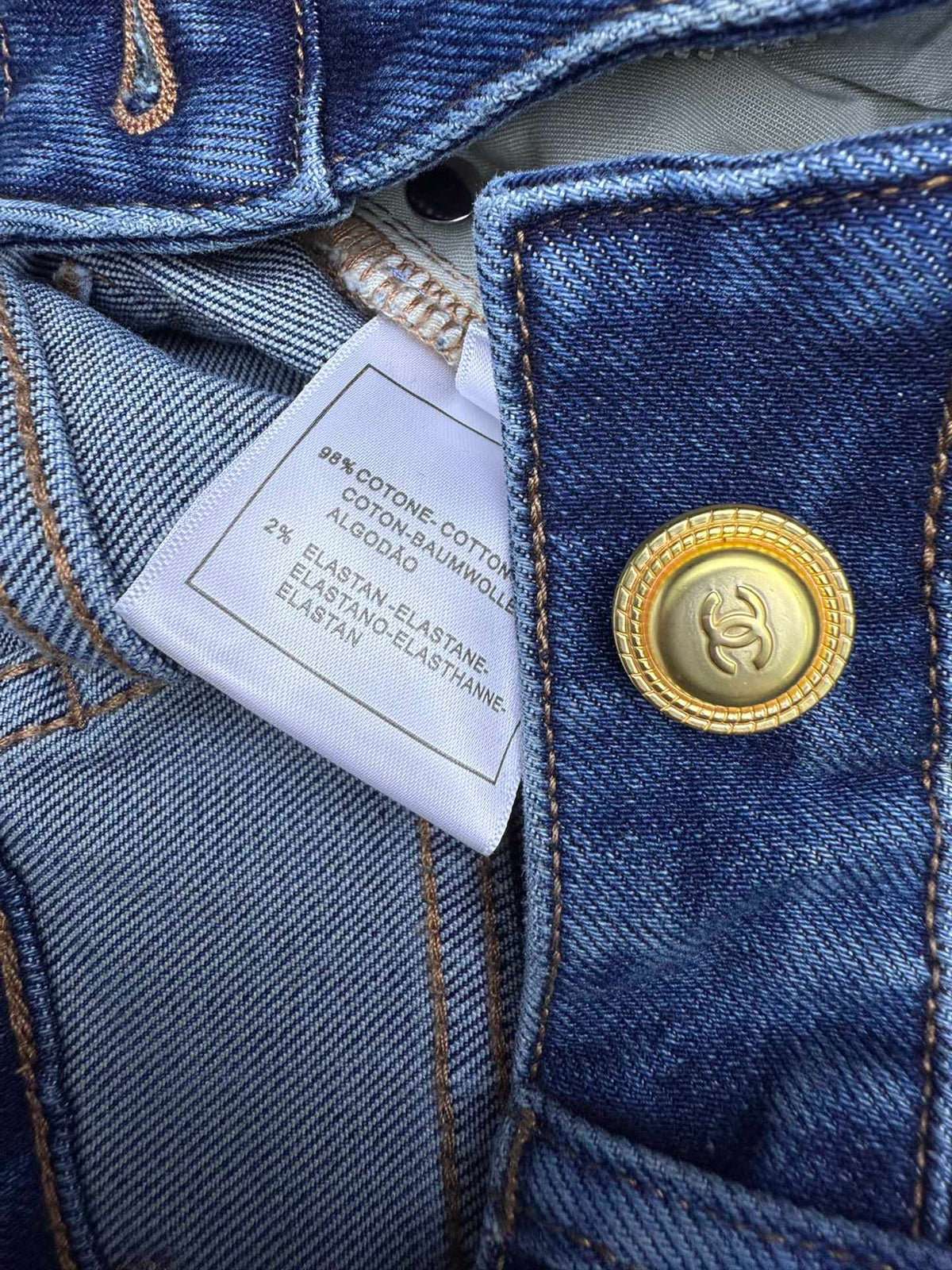 CC 26s Straight-Leg Jeans 760