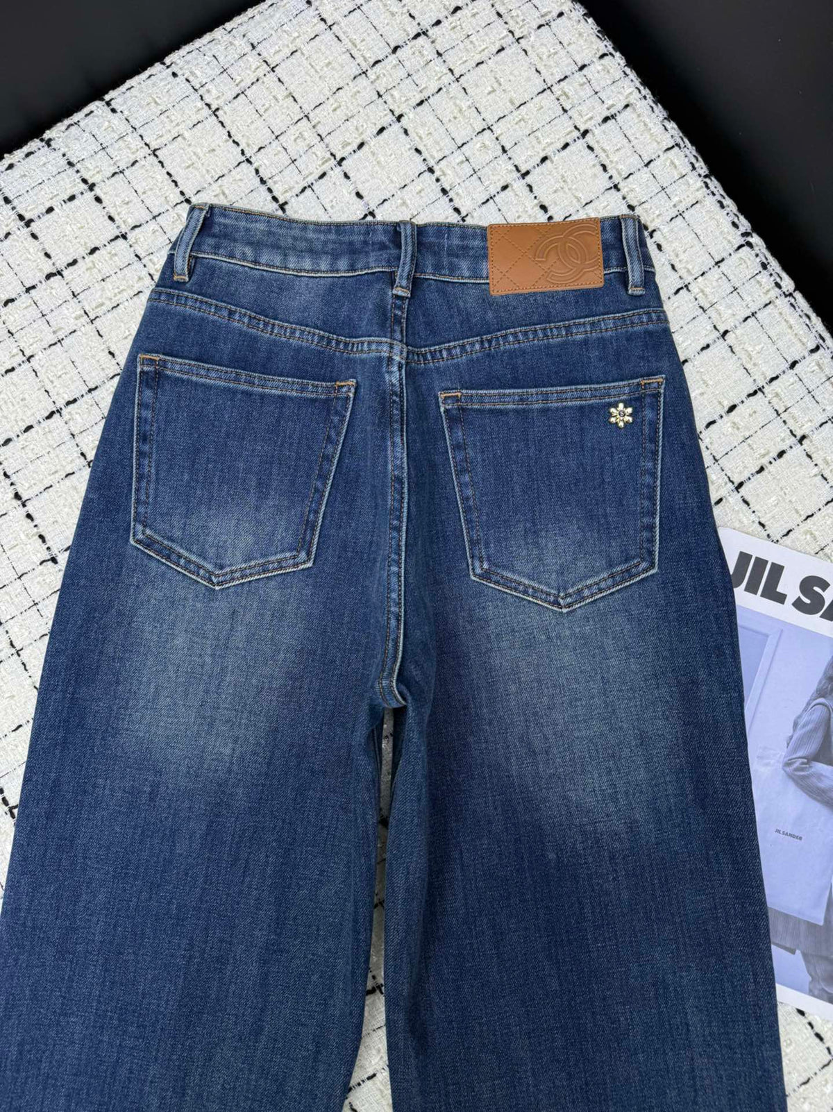 CC 26s Straight-Leg Jeans 760