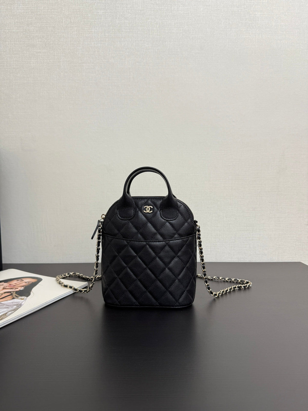 CC 25A Shell Bag Phone Case Black Caviar