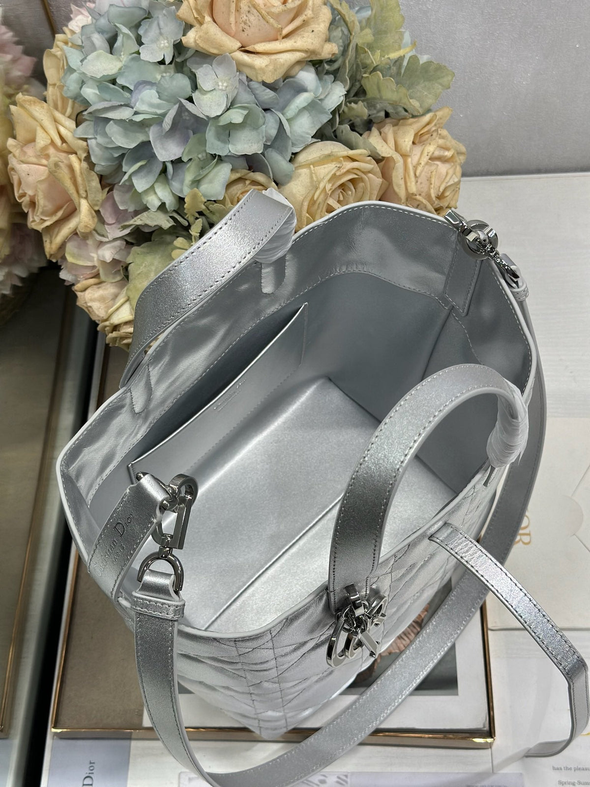 Dior 2026 Toujours Bag Calfskin 288531