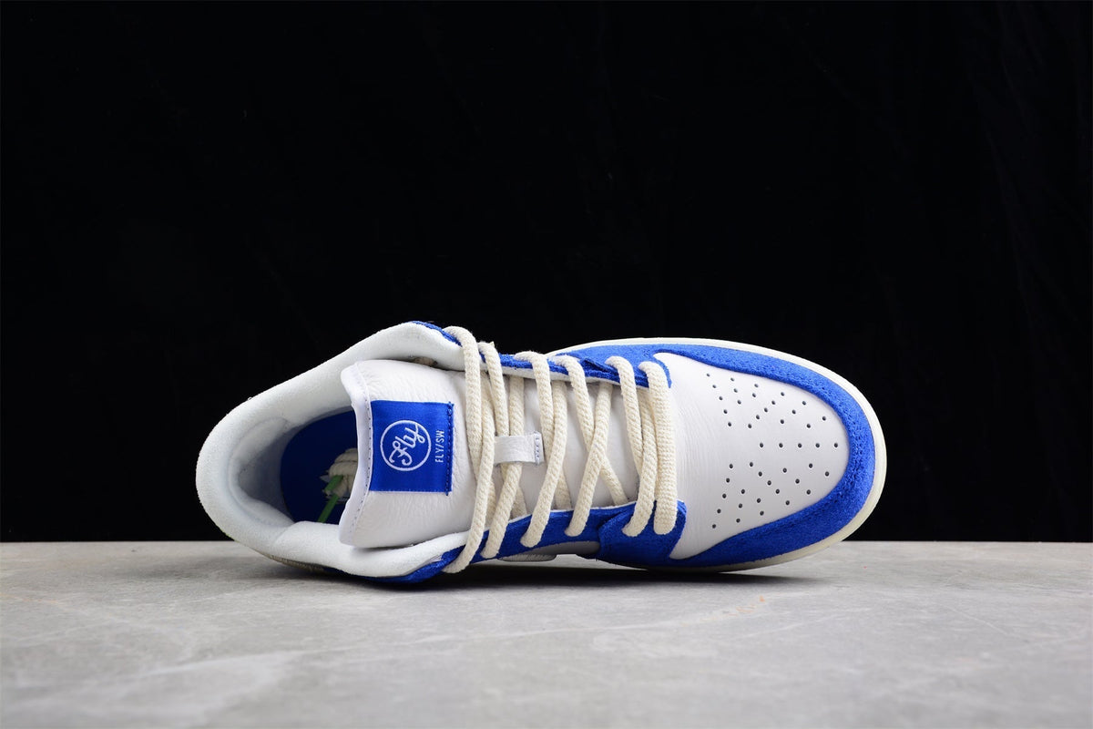 Fly Streetwear x Dunk Low Pro SB Gardenia