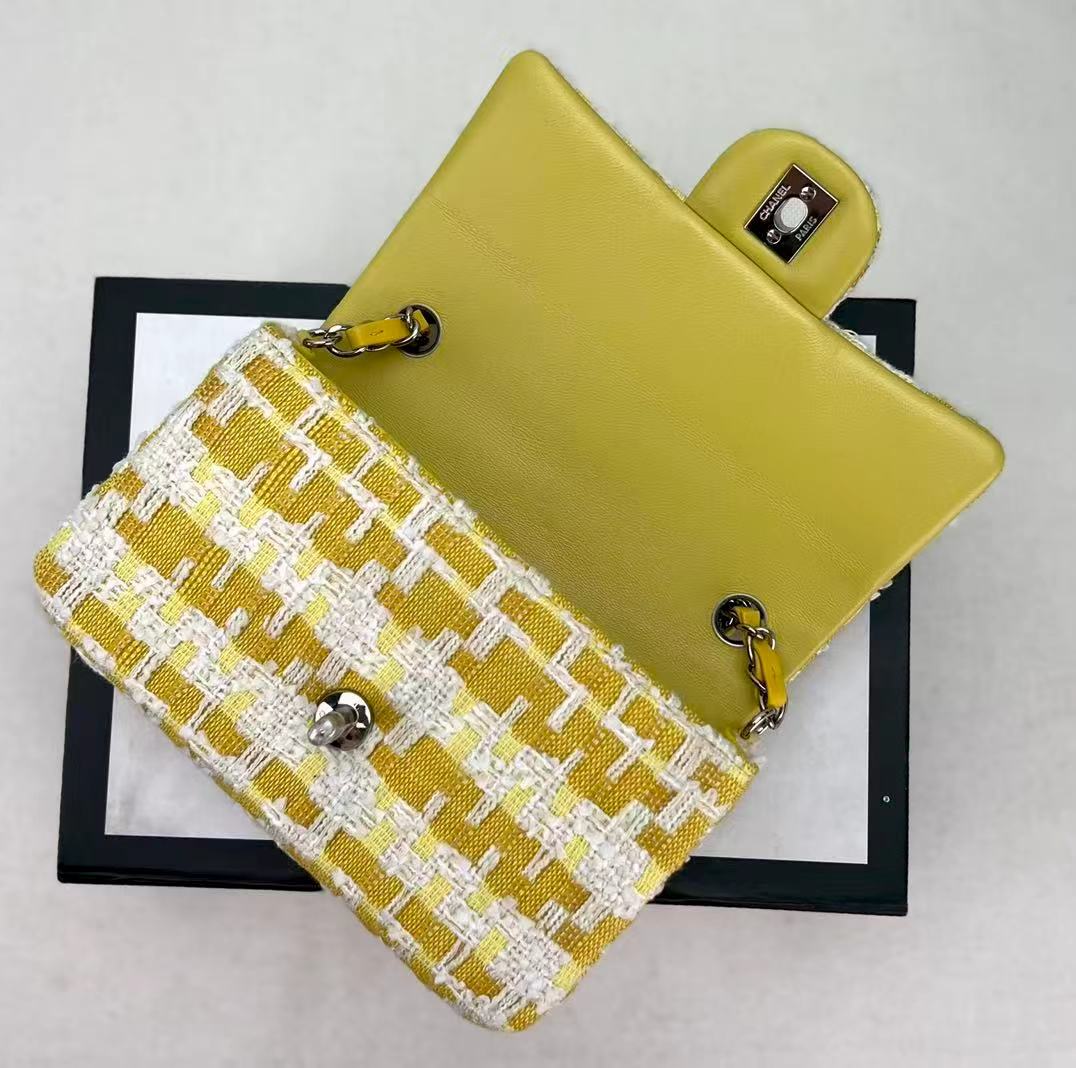 CC Spring-Summer 2026 Classic Flap Bag Yellow White Tweed