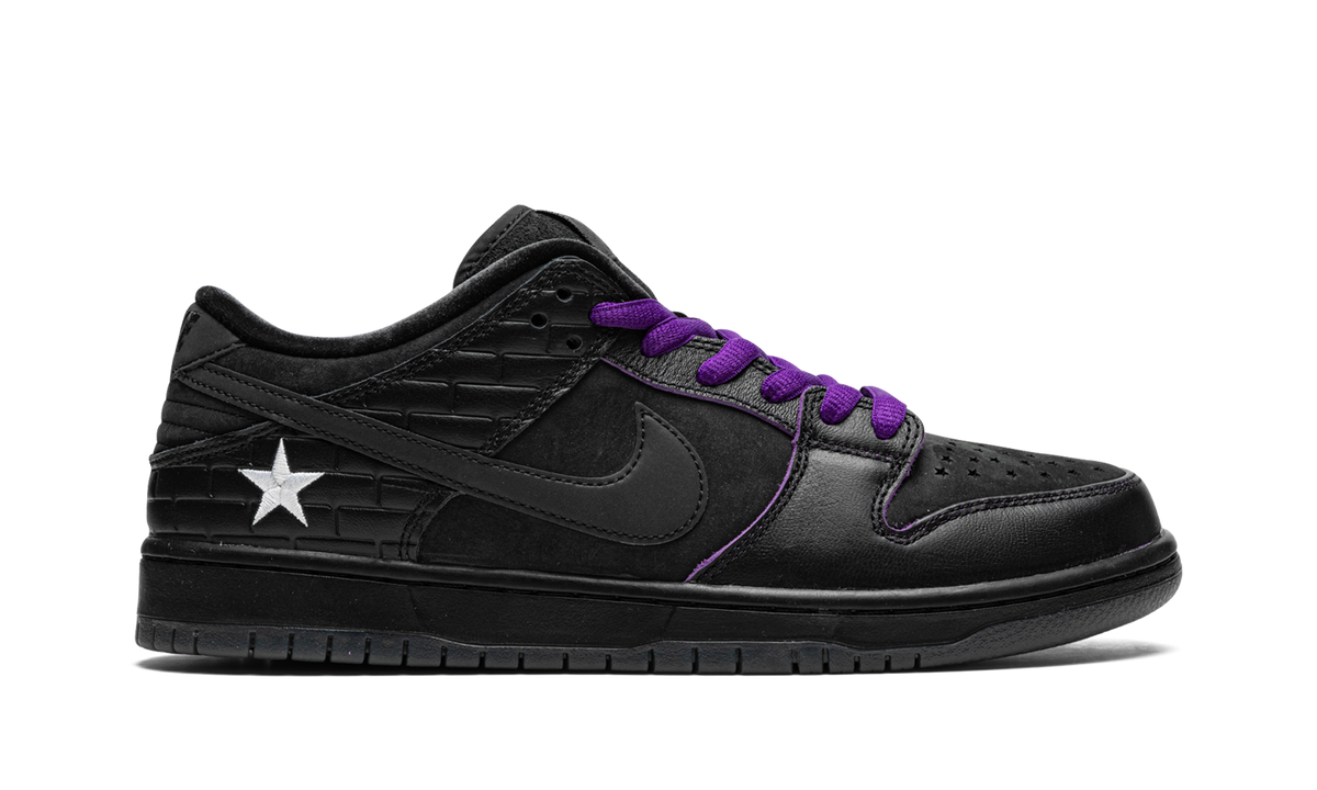 SB Dunk Low "Familia First Avenue" DJ1159 001