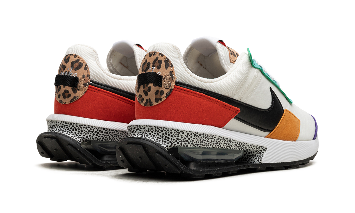 AIR MAX PRE-DAY SE WMNS "Safari" DH5111 100