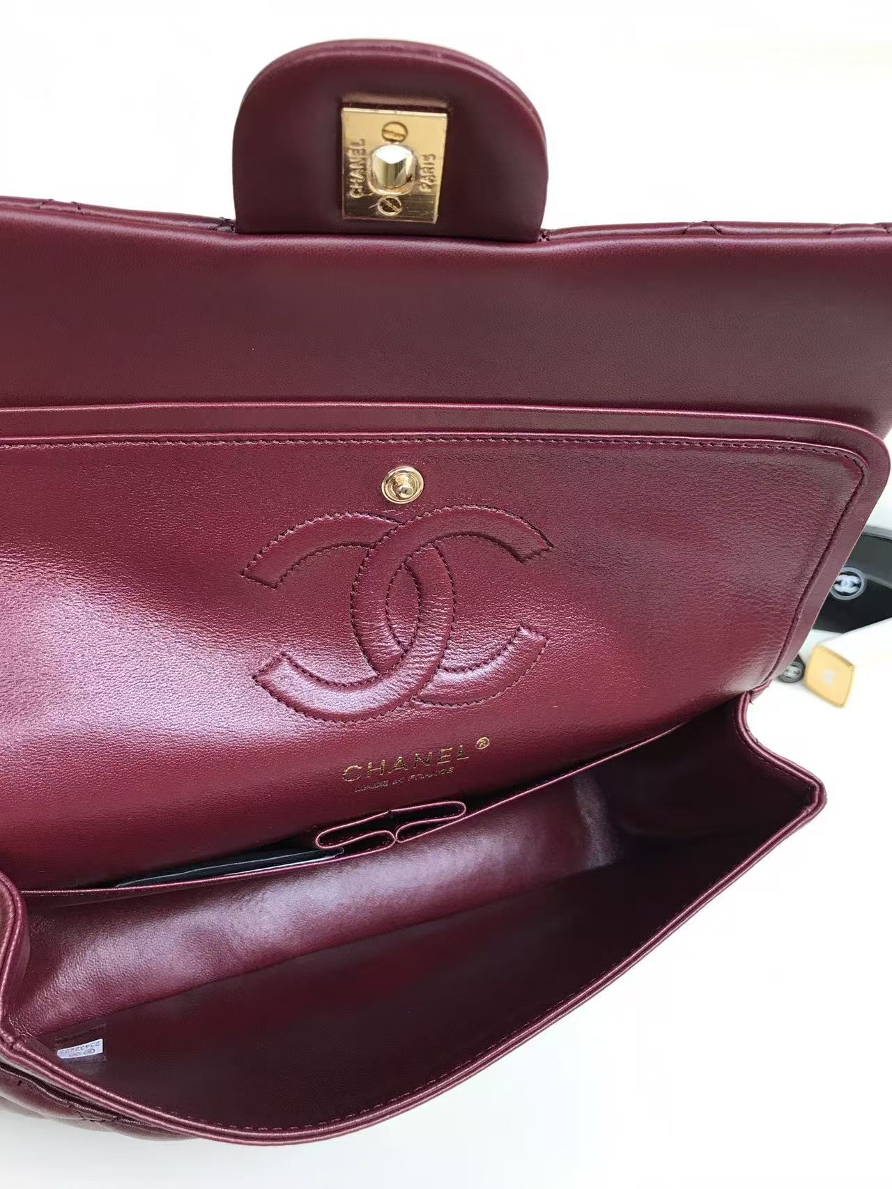 CC A1112 Flap Bag 25 Burgundy Quited Lambskin