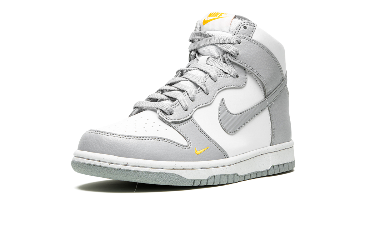 Dunk High GS "Next Nature Wolf Grey Marigold" FD9773 001