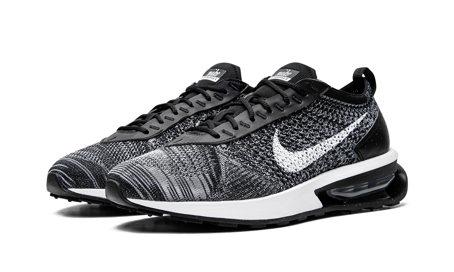 Air Max Flyknit Racer "Oreo" DJ6106 001
