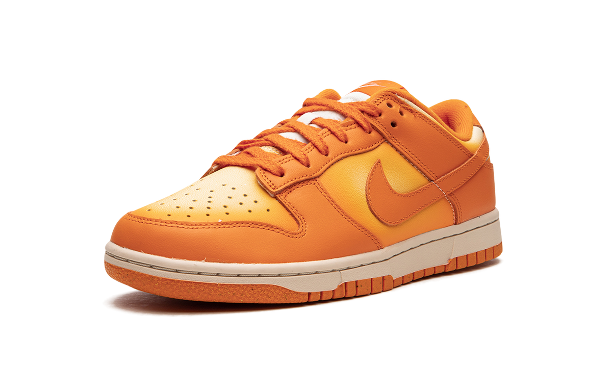 DUNK LO MNS WMNS "Magma Orange" DX2953 800
