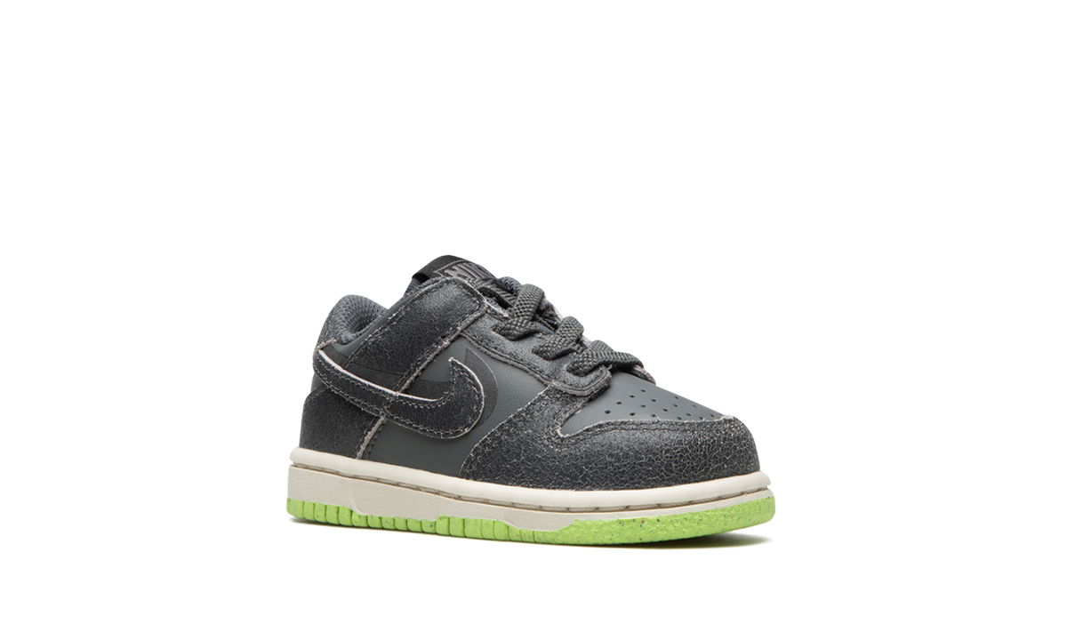 Dunk Low SE "Halloween - Cauldron TD" DQ6217 001