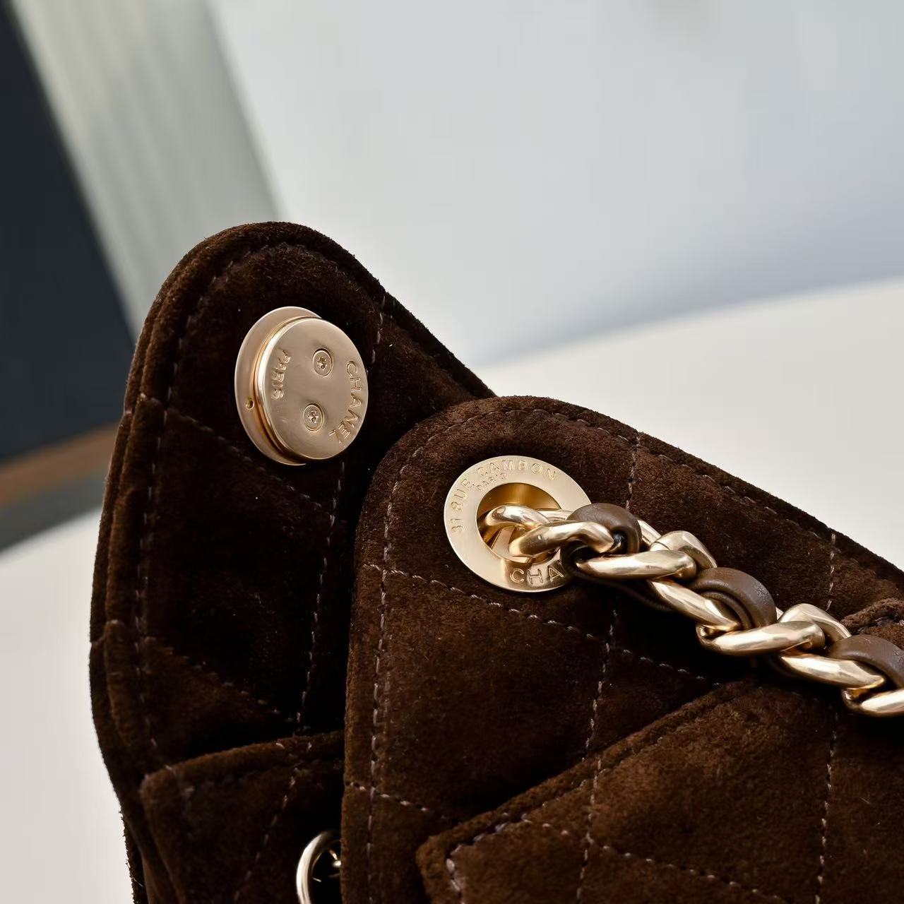 CC 26c Hobo Bag 22cm Dark Brown Suede