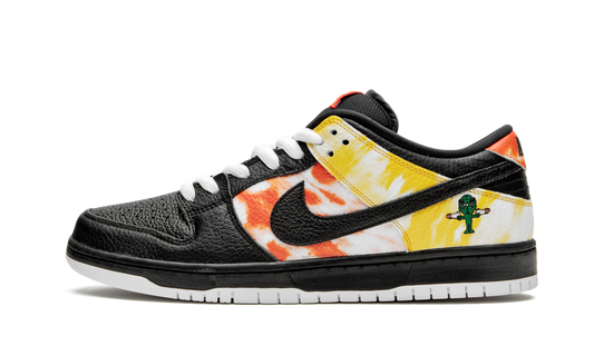 SB Dunk Low "Tie-Dye Rayguns 2019 - Black" BQ6832 001