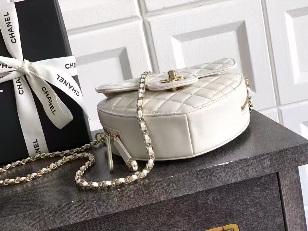 Chanel 2026 Quilted CC In Love Heart Bag White Lambskin