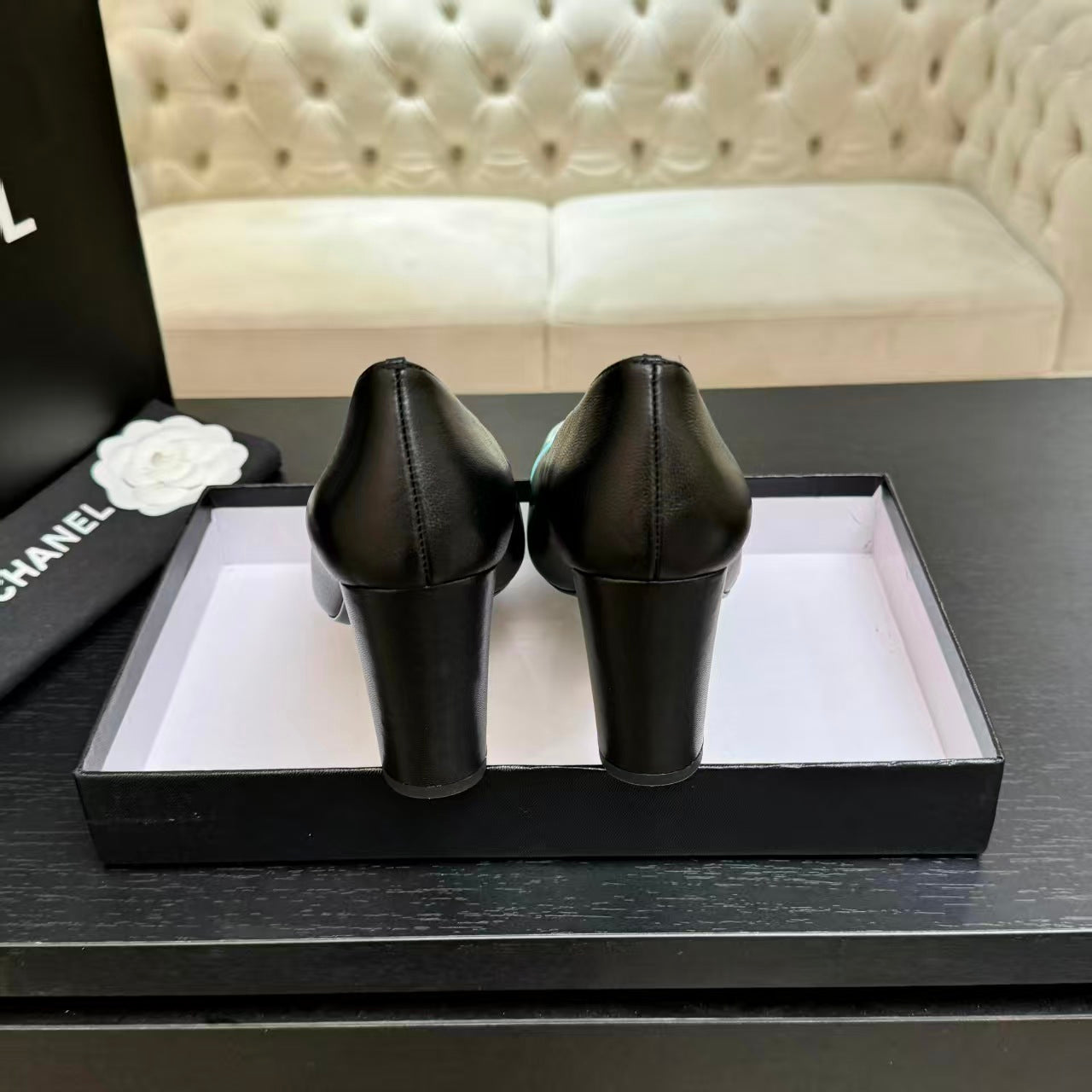 CC Spring-Summer 2026 Pump 9cm Mint Blue Black Patent Leather Sheepskin