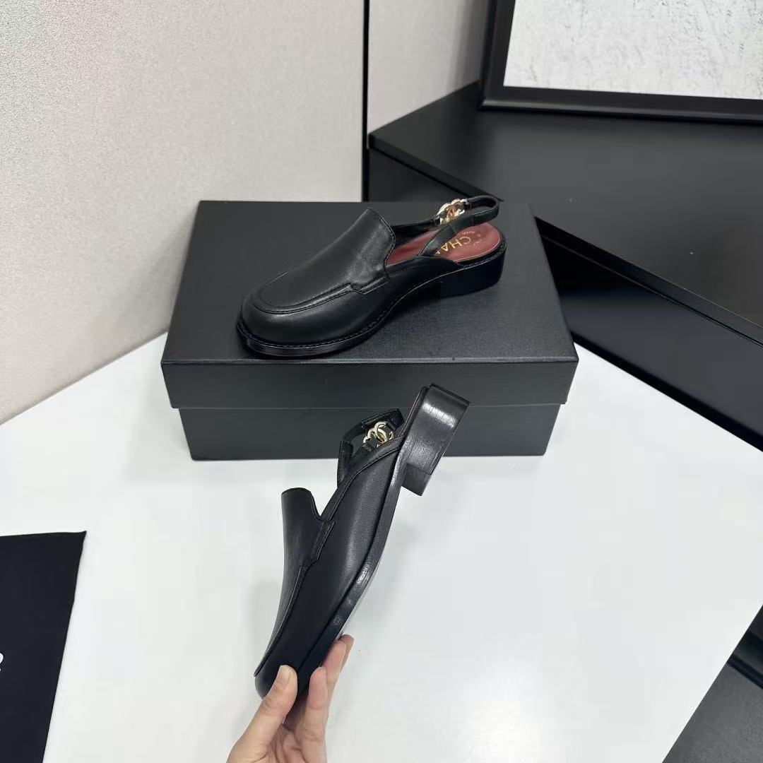 CC Spring/Summer 2026 Mocassin Slingback Black Burgundy Leather GHW