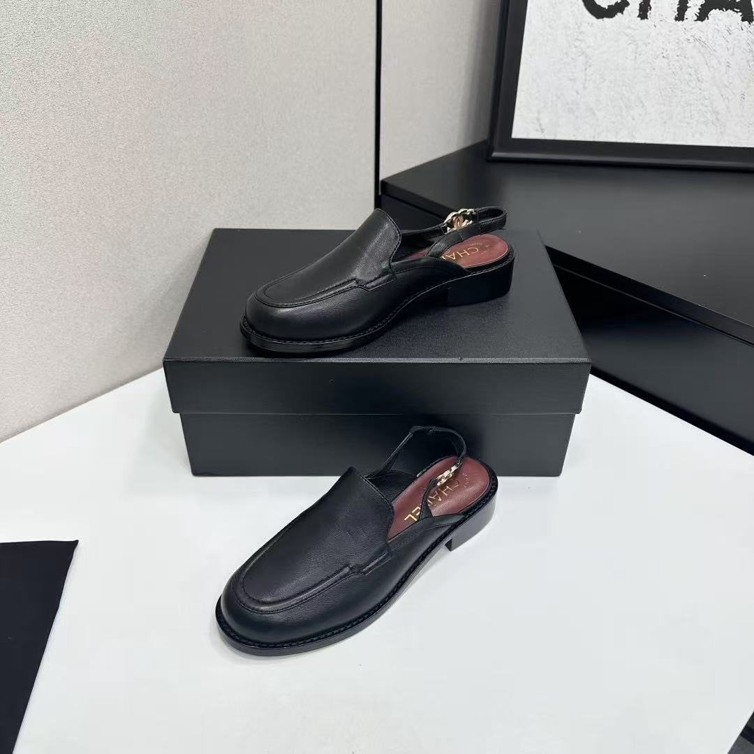 CC Spring/Summer 2026 Mocassin Slingback Black Burgundy Leather GHW