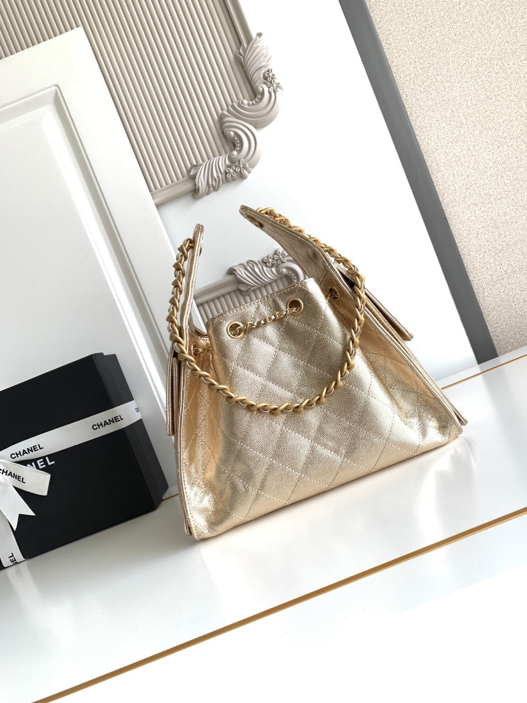CC 25 Hobo Bag 26cm Gold Metallic Grained Calfskin