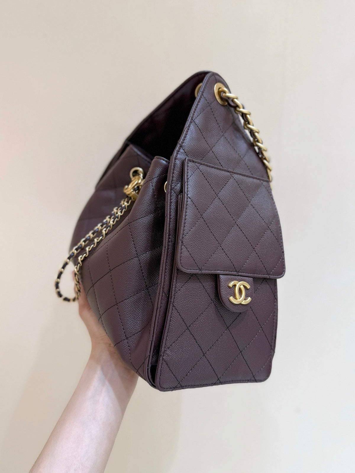 CC 26s Hobo Small Bag Chocolate Caviar GHW (Best Version)