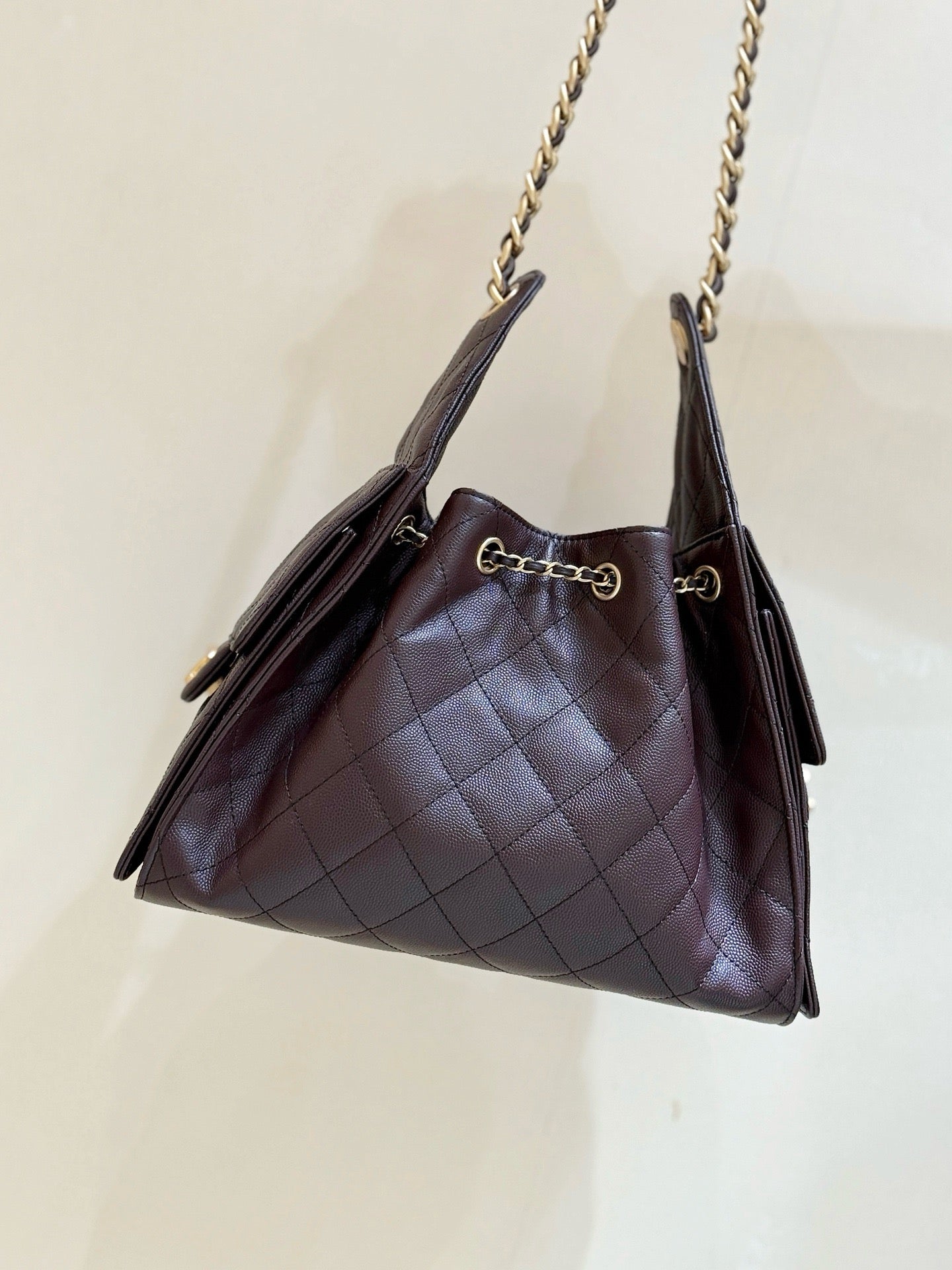 CC 25FW Hobo Bag 26cm Dark Brown Caviar