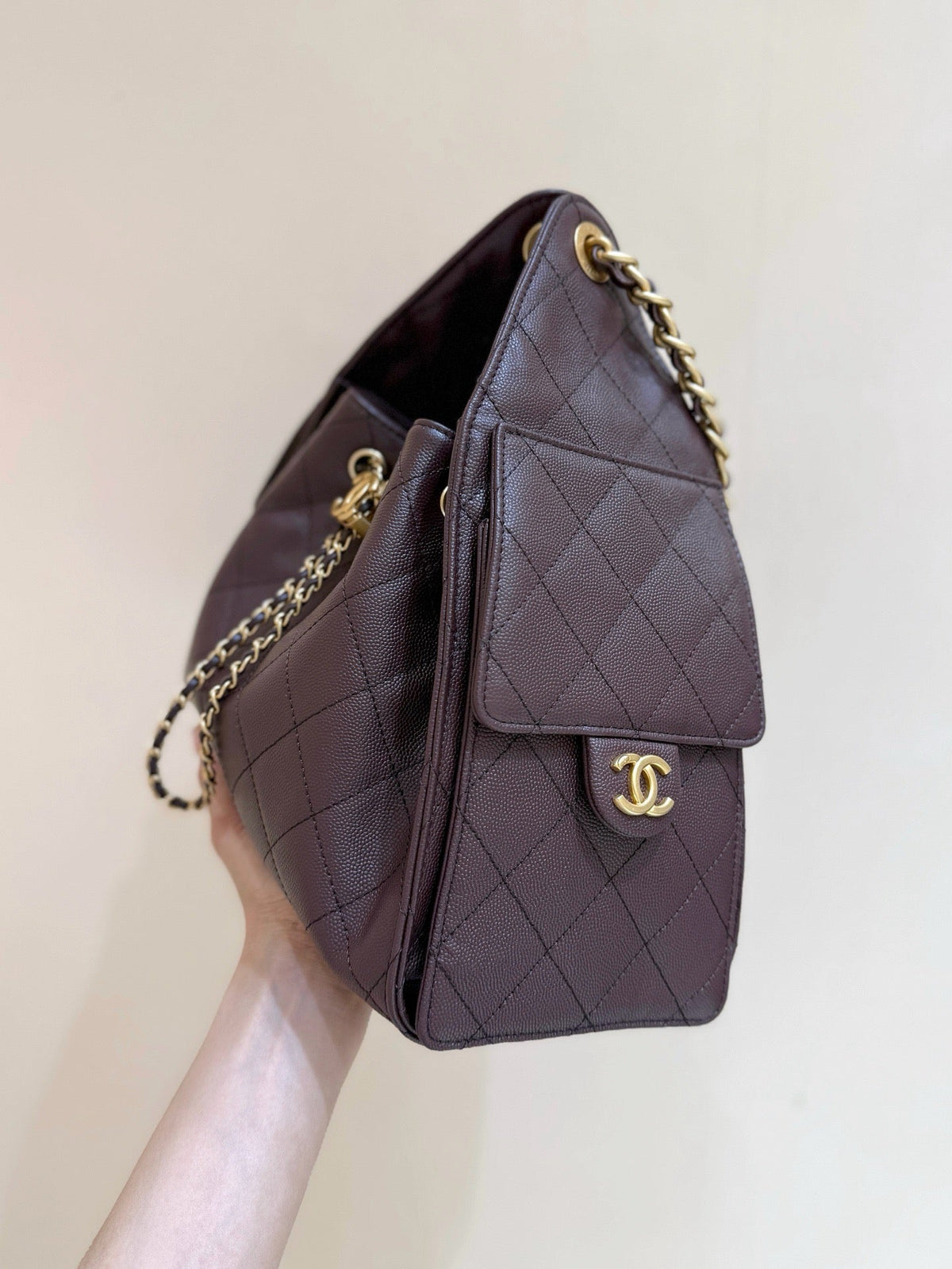 CC 25FW Hobo Bag 26cm Dark Brown Caviar