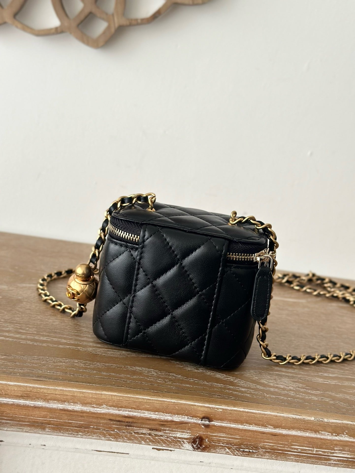 CC Vanity Case Small 10.5cm Black Lambskin