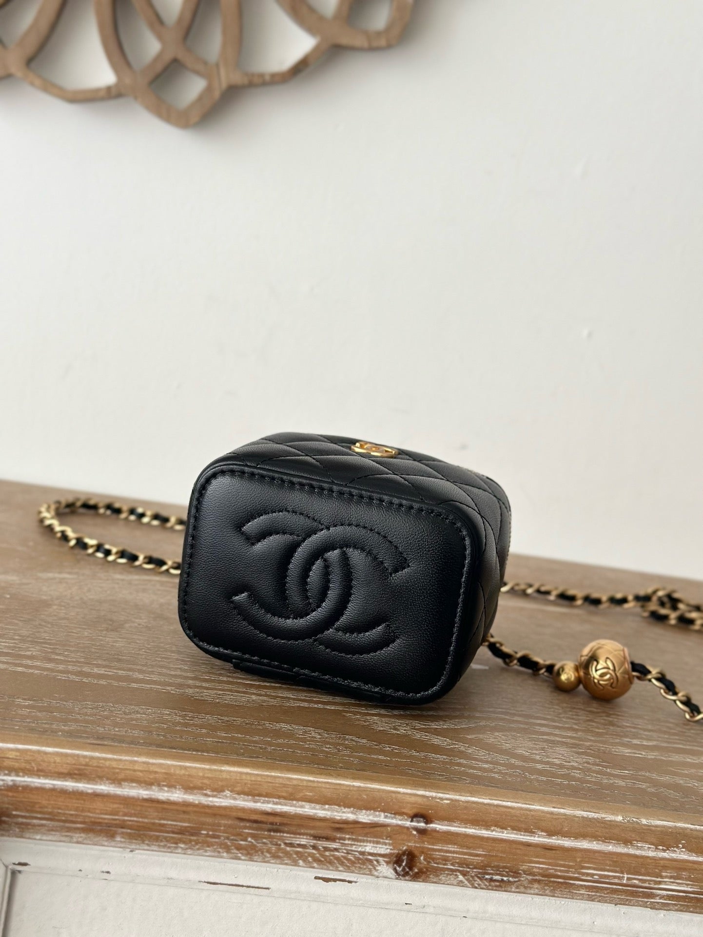 CC Vanity Case Small 10.5cm Black Lambskin