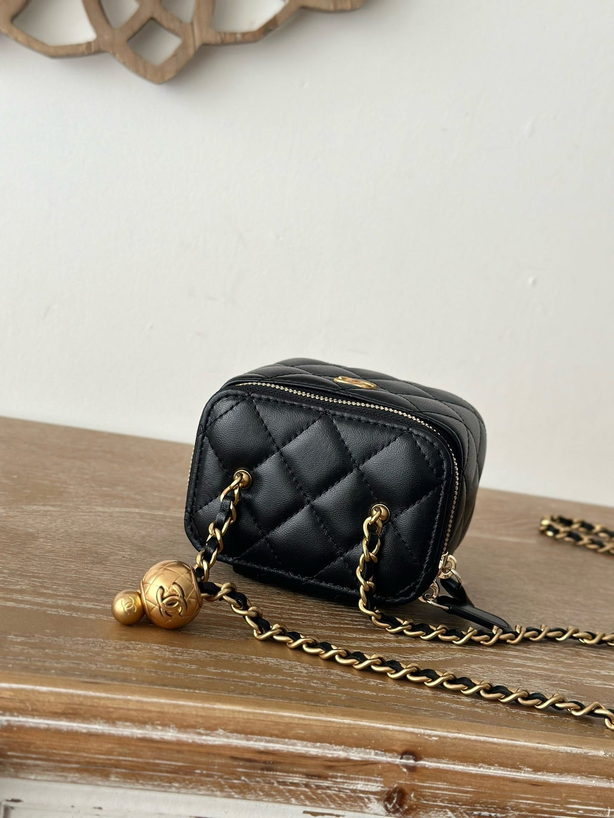 CC Vanity Case Small 10.5cm Black Lambskin