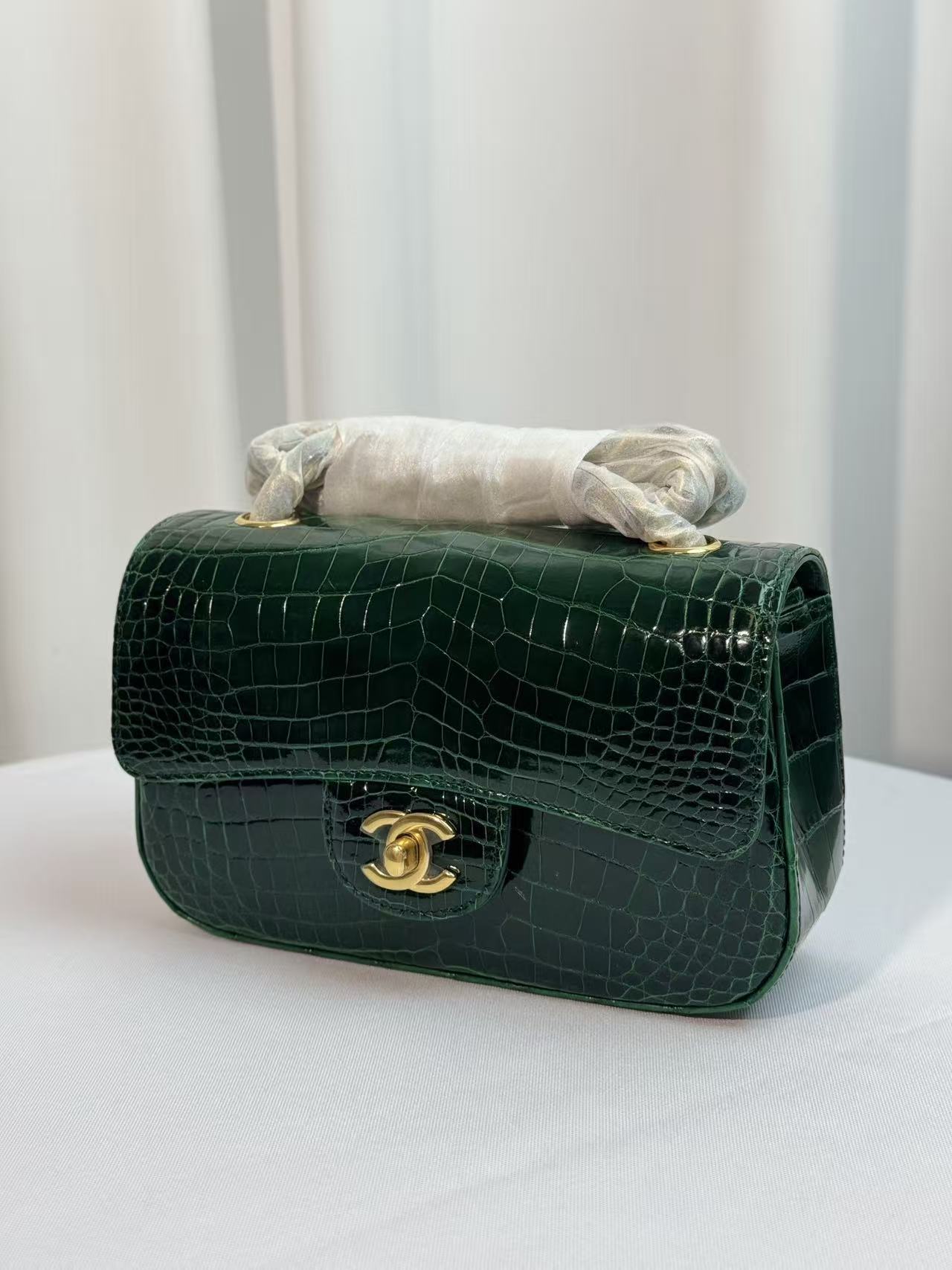 CC Mini Flap Bag 20cm Teal Green Crocodile (Need production time)
