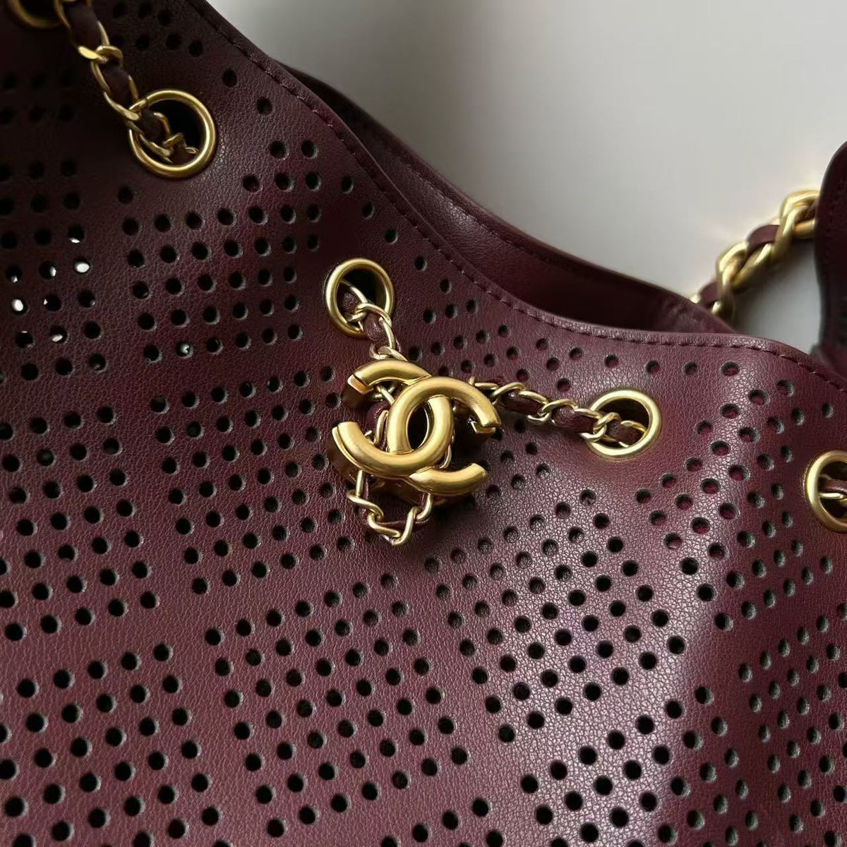 CC 26s Small Handbag 22cm Burugndy Perforated Calfskin