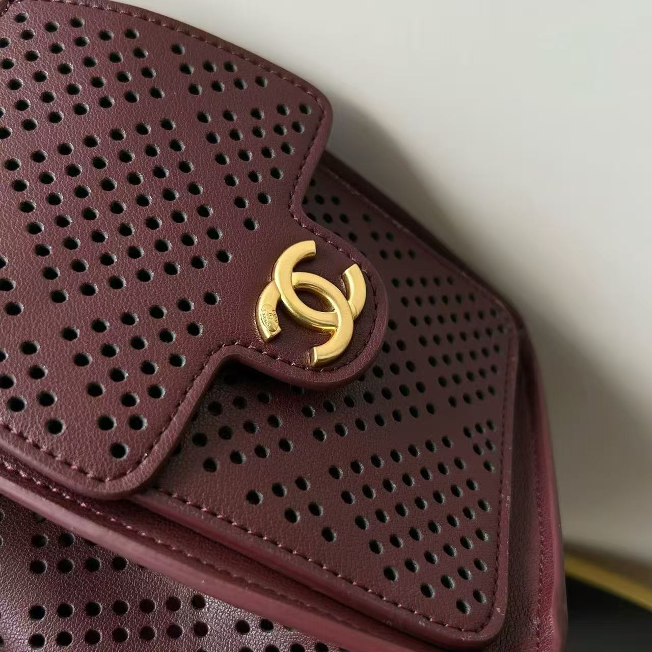 CC 26s Small Handbag 22cm Burugndy Perforated Calfskin