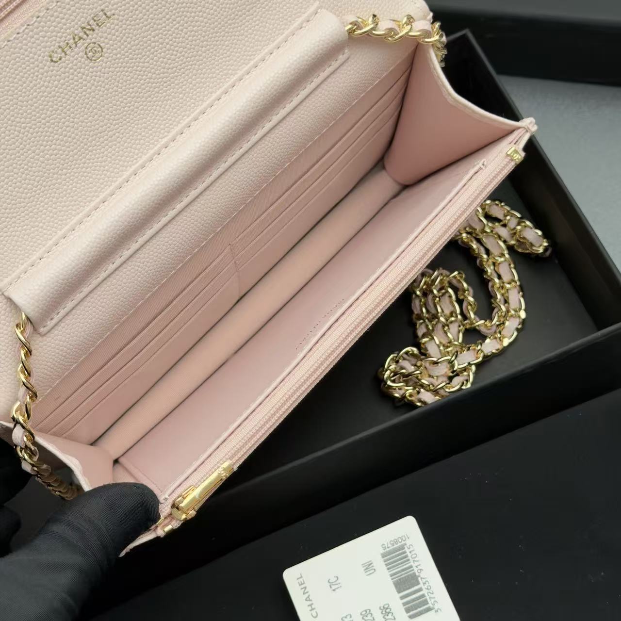 CC 26s WOC 19cm Light Pink Caviar Gold Hardware