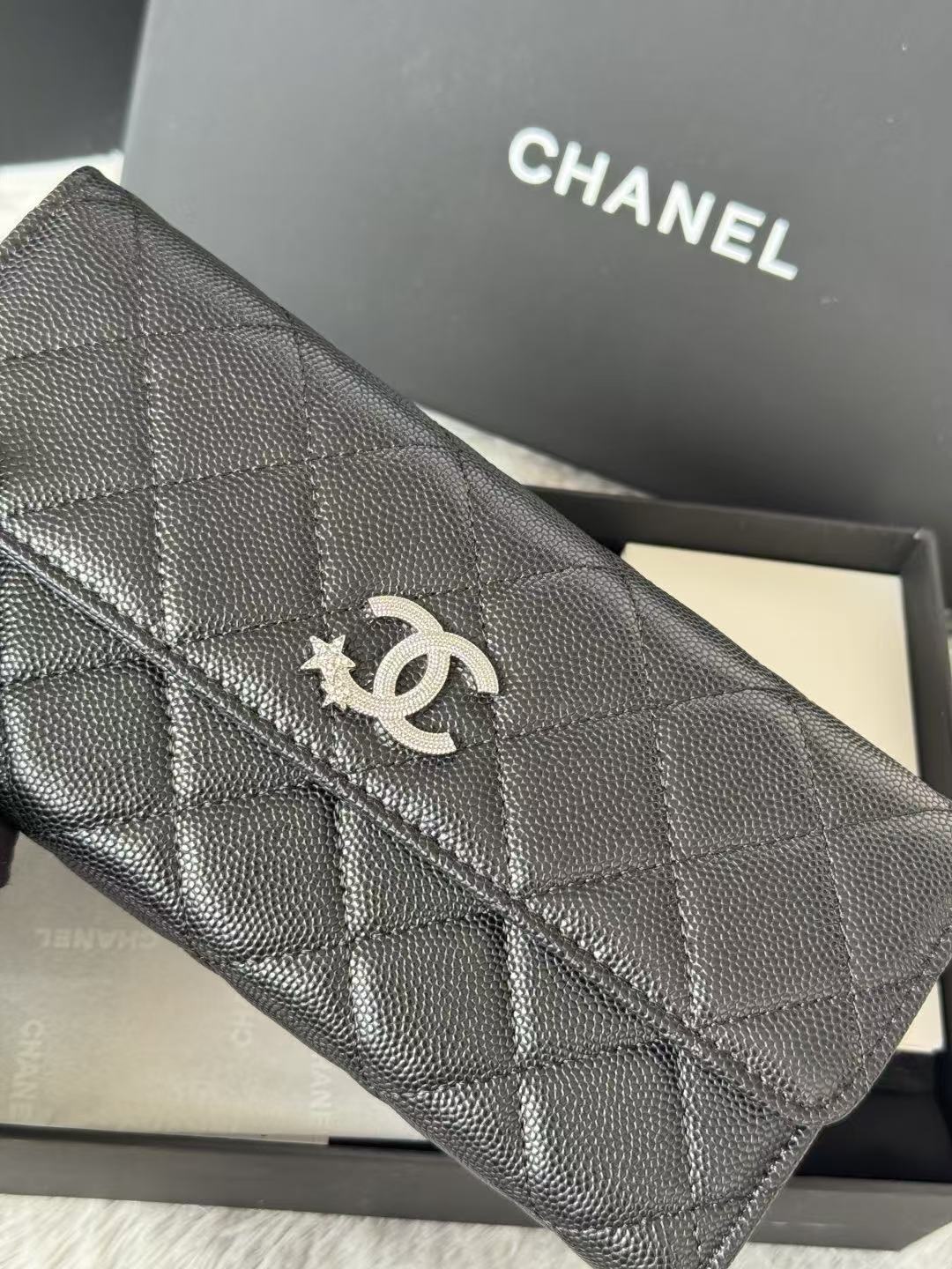 CC Quilted Flap Wallet Black Caviar