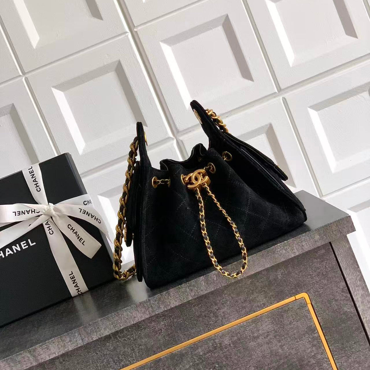CC 25C Hobo Bag 22cm Black Suede