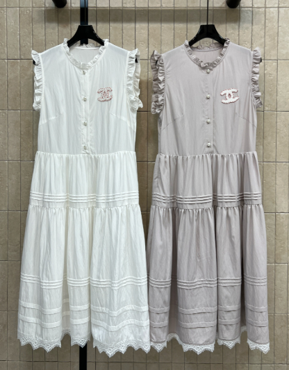 CC 26 Lace Stand-up Collar Dress in Cotton