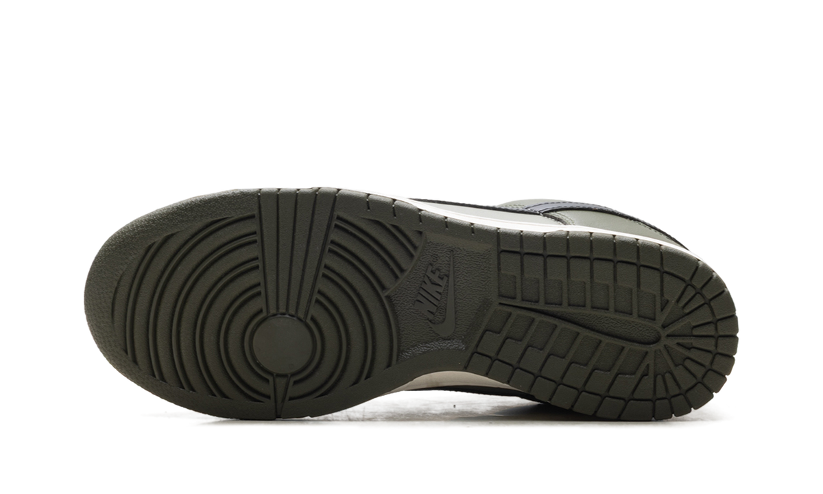 Dunk Low Retro "Cargo Khaki" HF5441 300