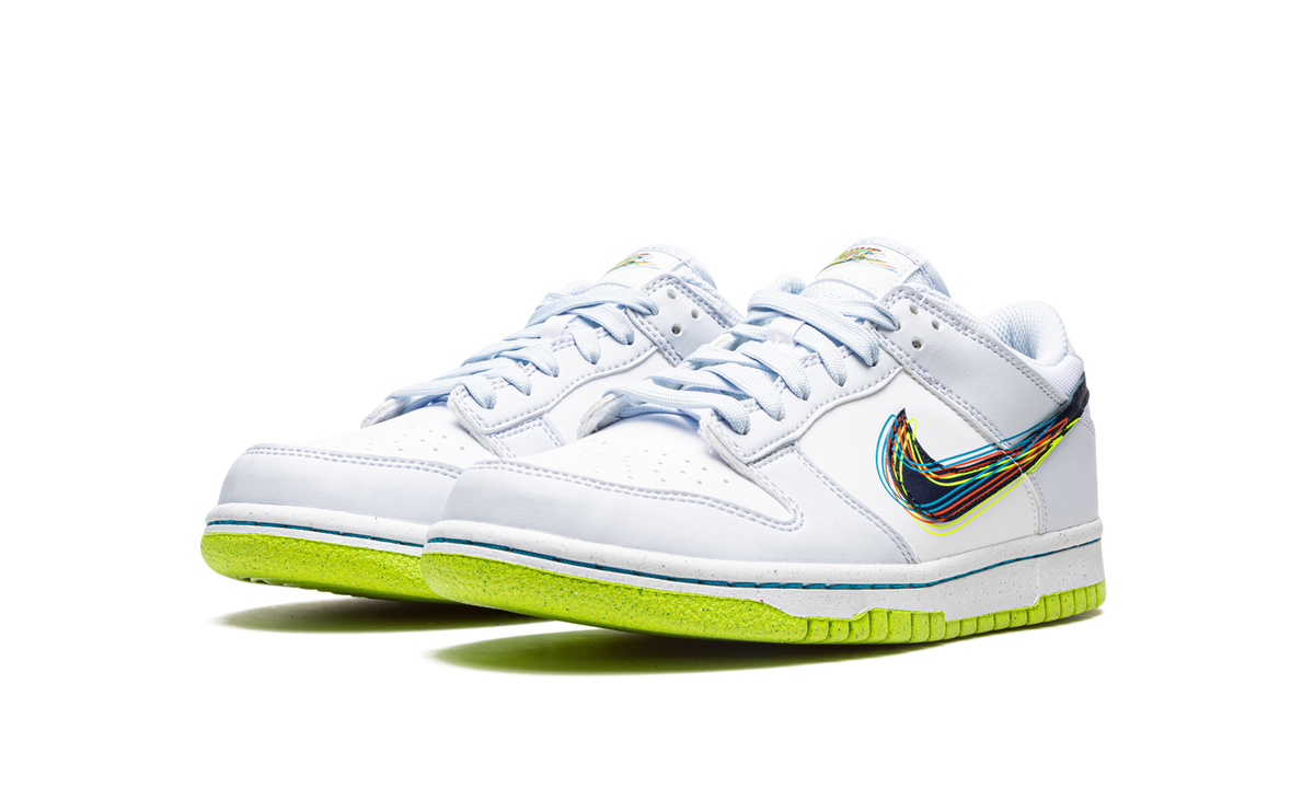 Dunk Low (GS) "3D Swoosh" DV3478 100