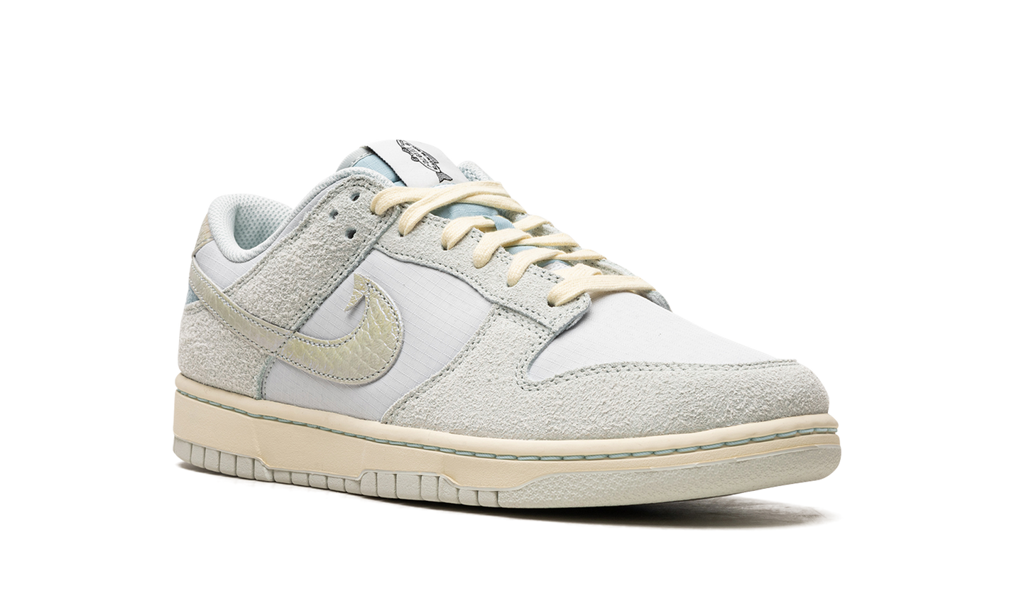Dunk Low Retro "Gone Fishing" DV7210 001