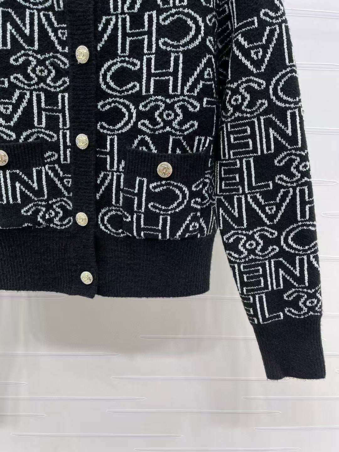 Chanel 2025 Cardigan Black mix White Cashmere 88260