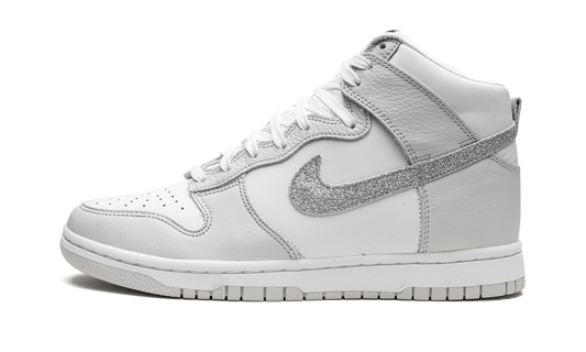 DUNK HIGH MNS WMNS "Silver Swoosh" FJ4578 100