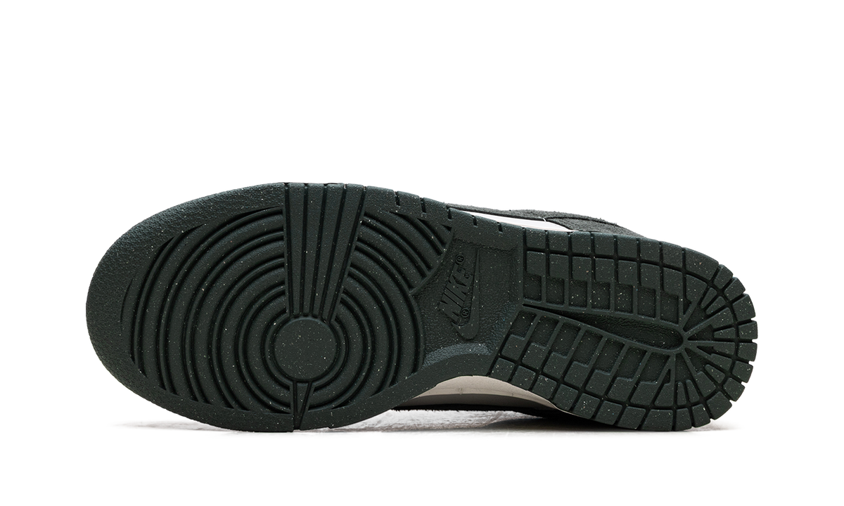 Dunk Low Next Nature WMNS "Viintage Green" HJ7673 002