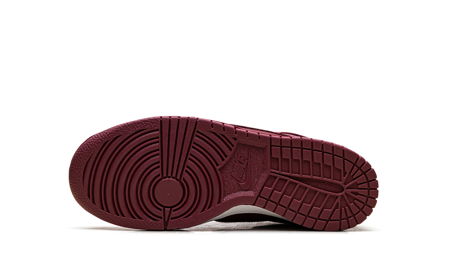 Dunk Low GS "Team Red" FB9109 602